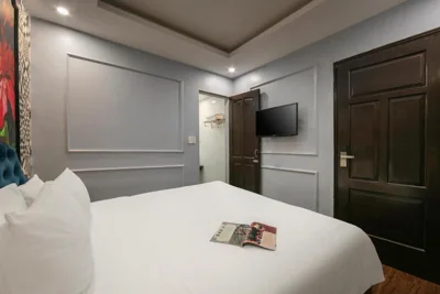 Chambre King Supérieure — ELEGANT PREMIER Hotel & Travel